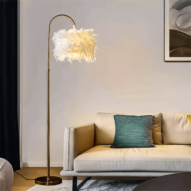 Elegant White Feather Floor Lamp for Chic Living Room Decor
