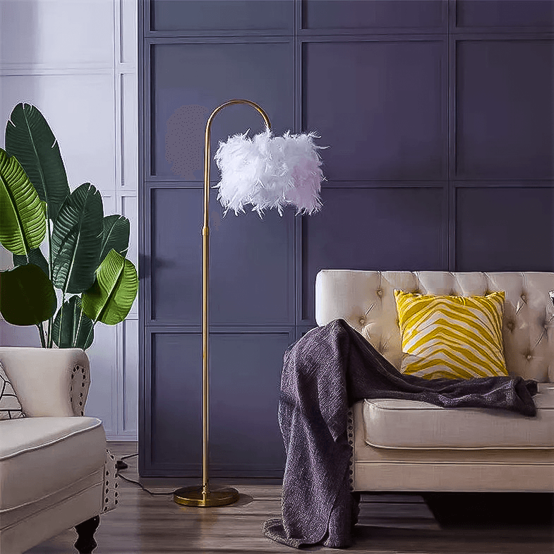 Elegant White Feather Floor Lamp for Chic Living Room Decor