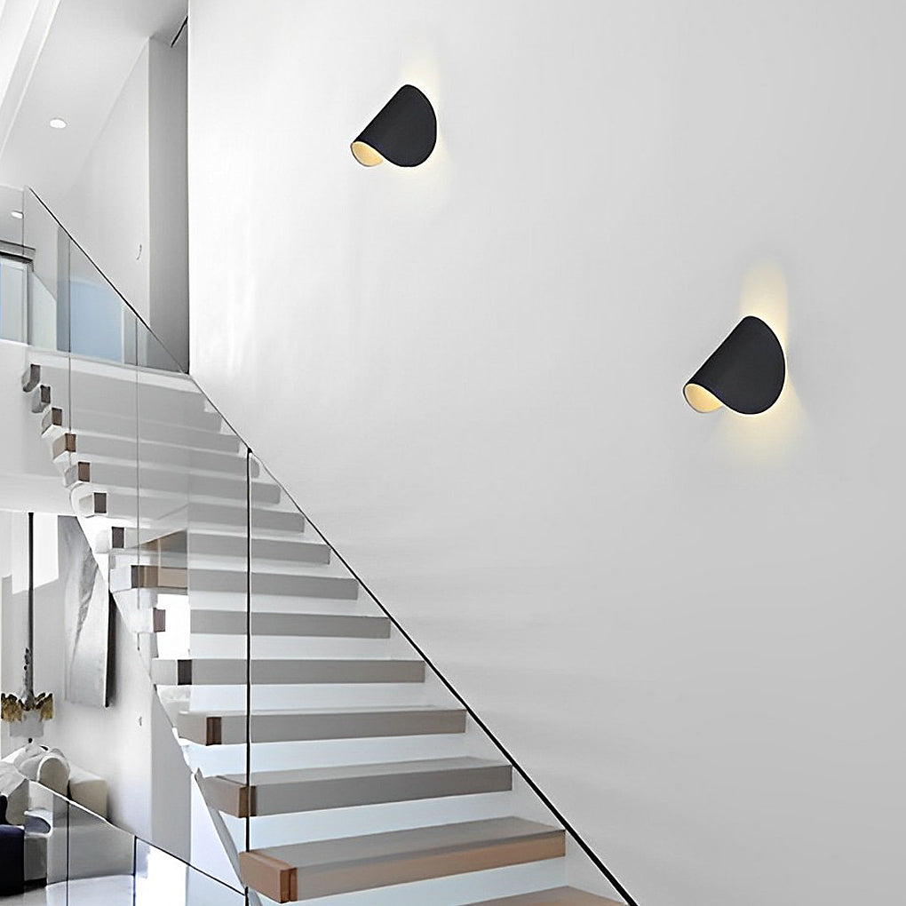Adjustable Industrial Style Metal Folding Wall Sconce LED Lamp for Bedroom