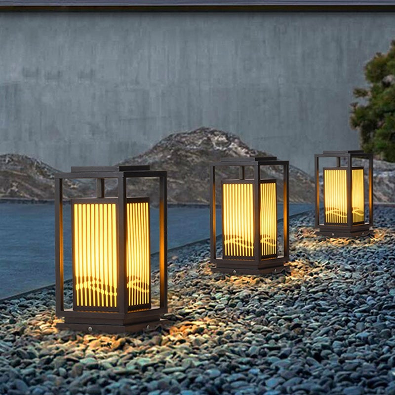 Modern Black Striped Garden Bollard Lights for Outdoor Pathway Lighting