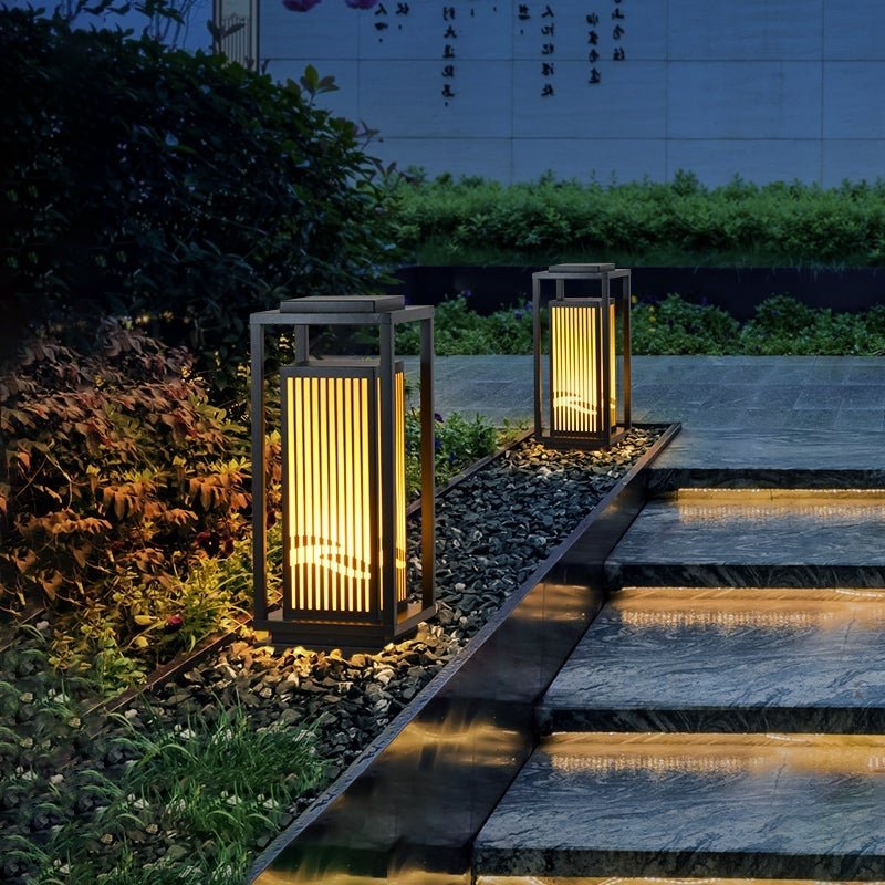 Modern Black Striped Garden Bollard Lights for Outdoor Pathway Lighting