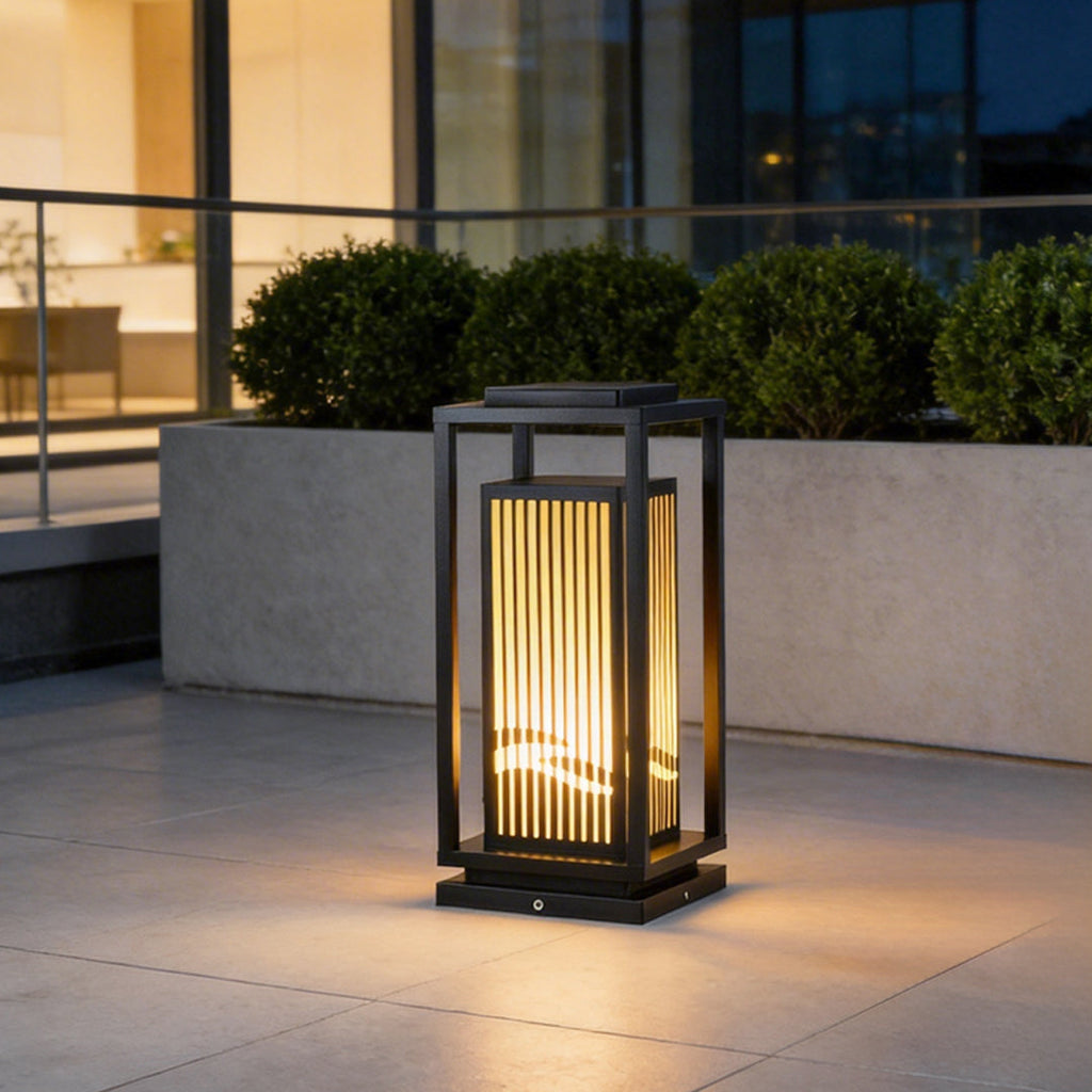 Modern Black Striped Garden Bollard Lights for Outdoor Pathway Lighting