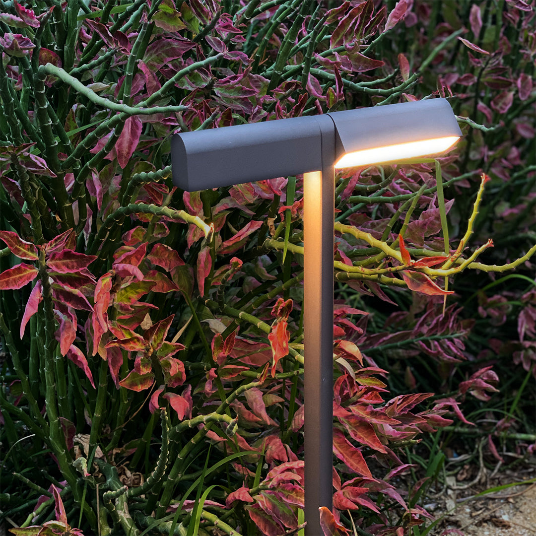 Modern Waterproof Aluminum LED Pathway Lights for Outdoor Garden Lighting