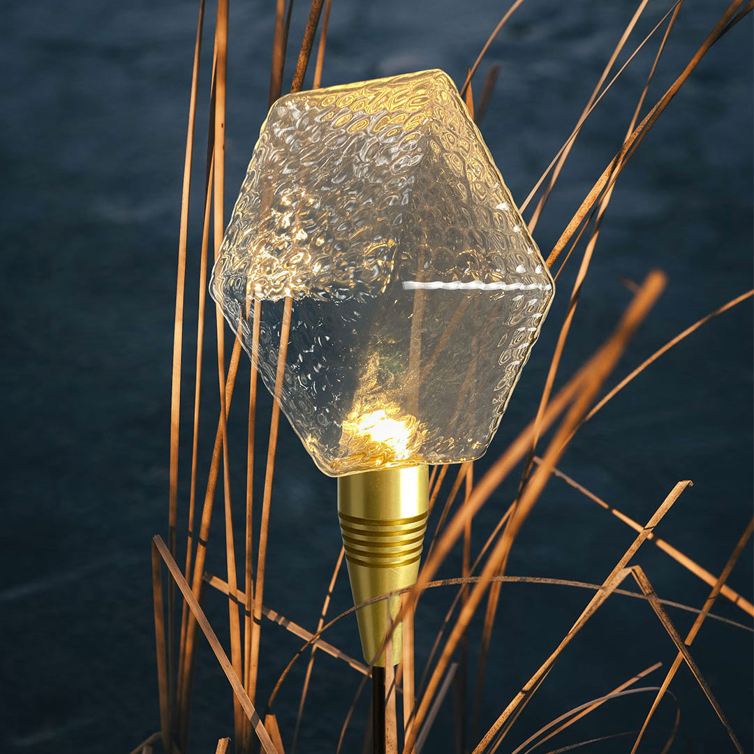 Elegant LED Diamond Pathway Lights in White for Garden Walkways