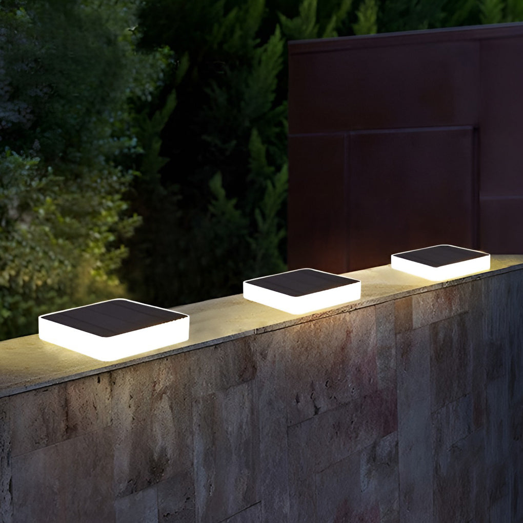 Sleek Solar-Powered LED Disc Lights for Outdoor Garden Pathway Décor
