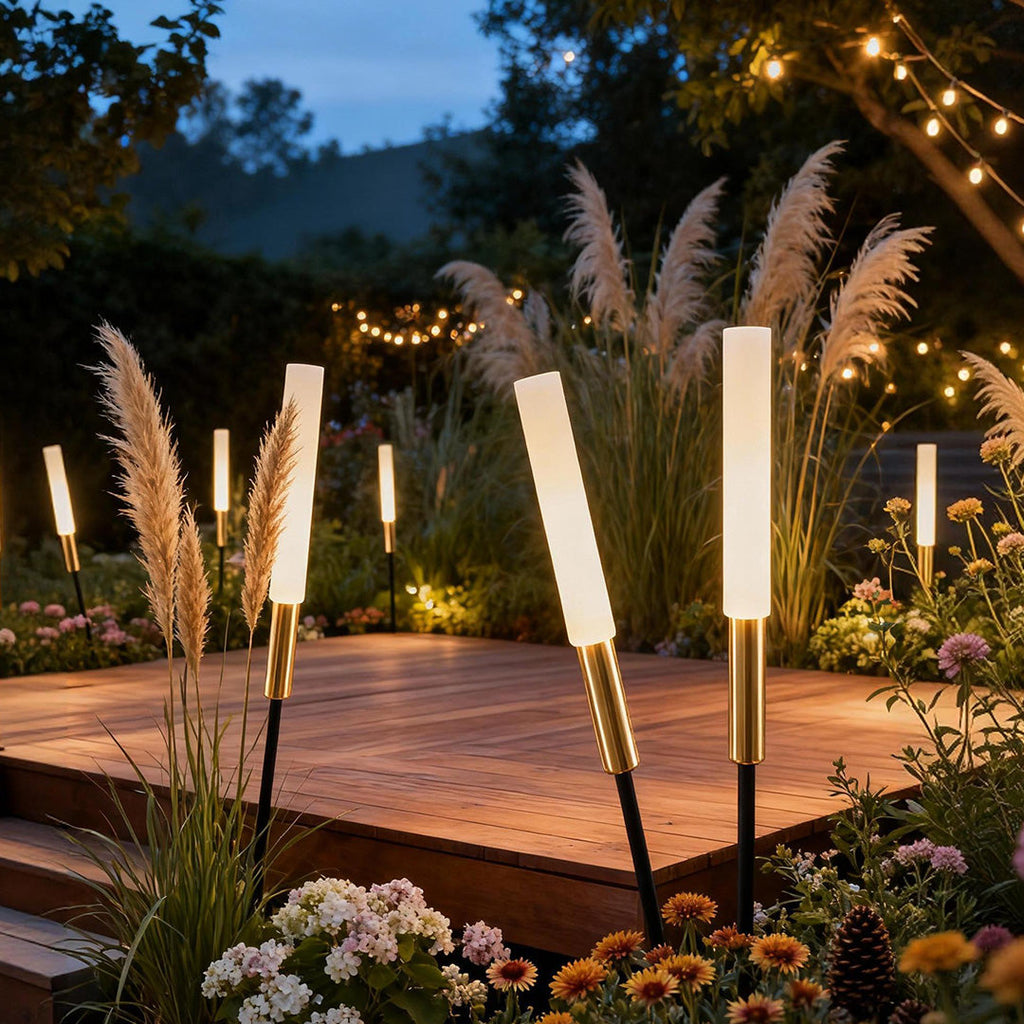 Metal Landscape Light Spikes - Outdoor LED Lawn Lighting for Gardens