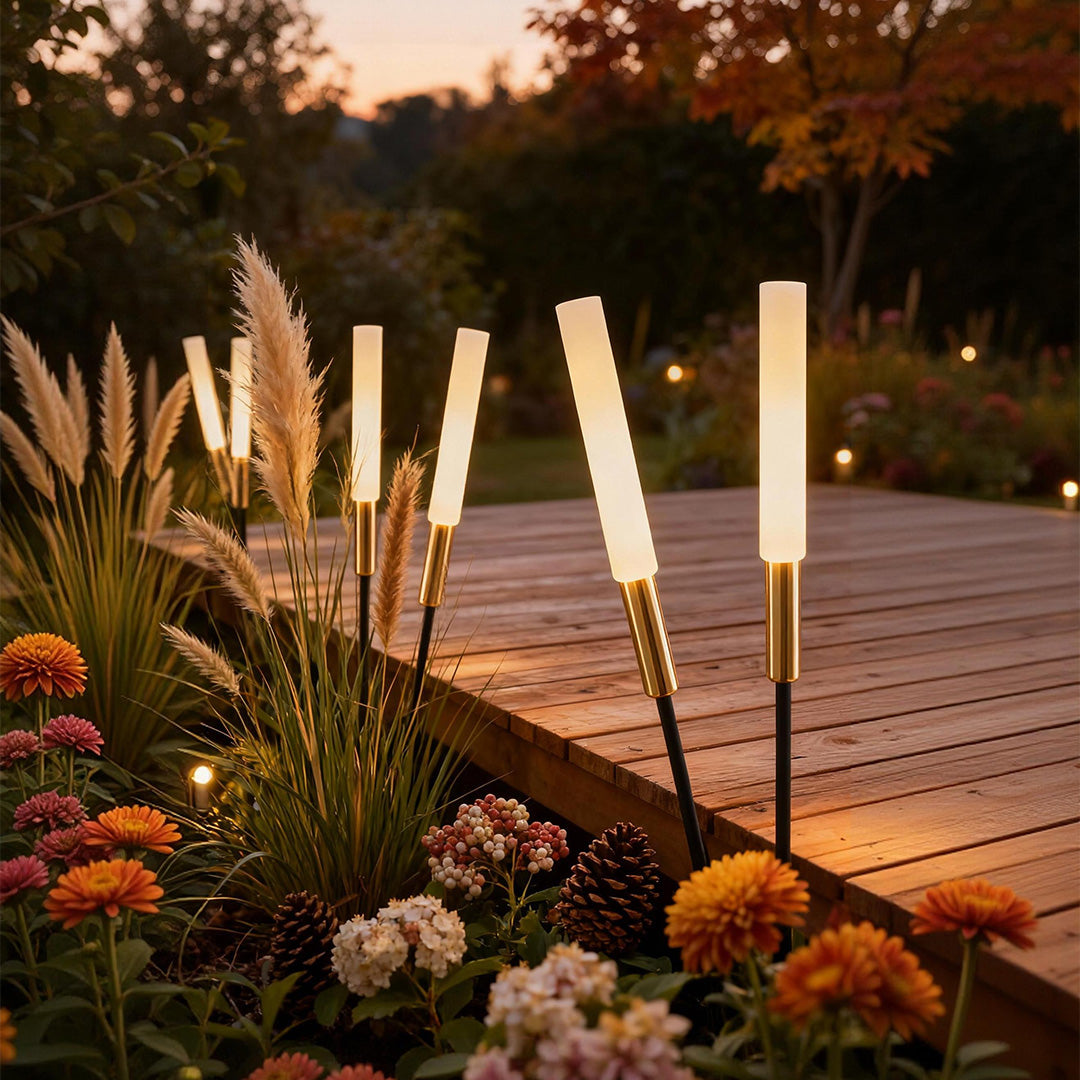 Modern Black Metal LED Landscape Light Spikes for Outdoor Lawn Illumination