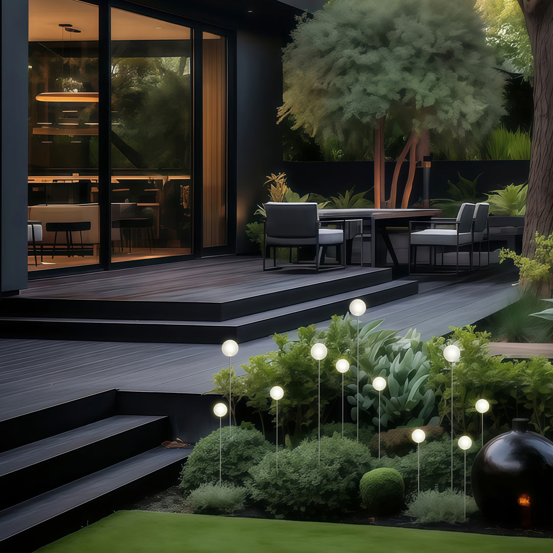 Elegant White LED Round Ball Outdoor Pathway Lighting Fixture