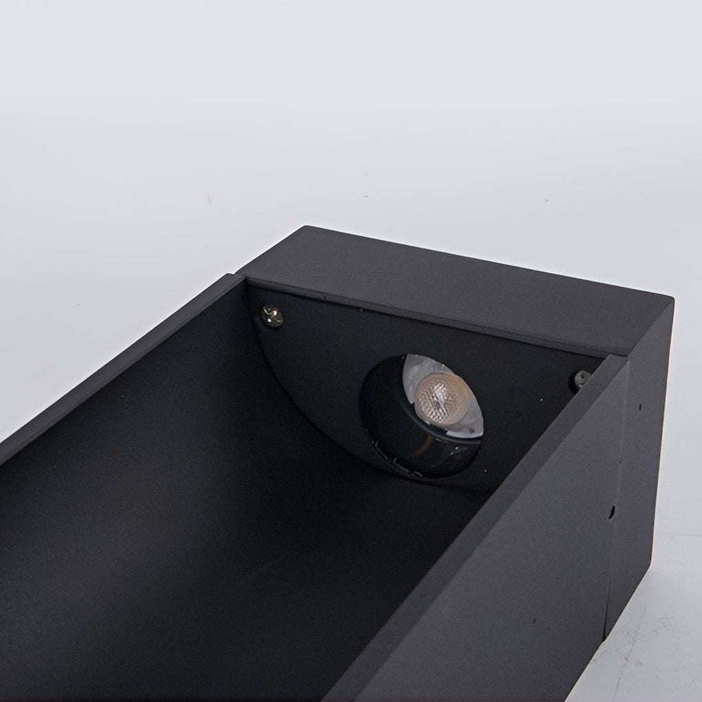 Modern Black LED Lawn Bollard Light for Outdoor Garden Illumination