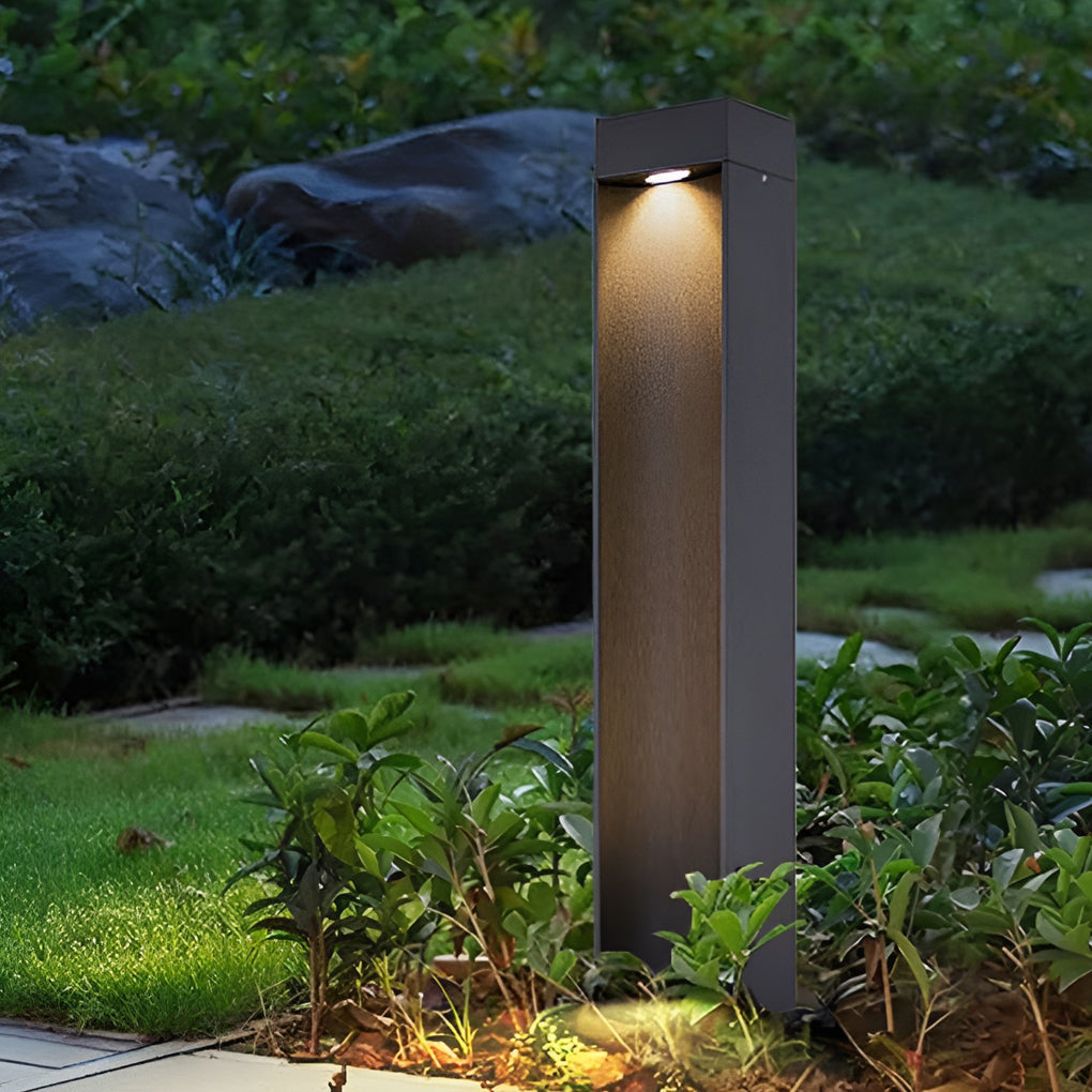 Modern Black LED Lawn Bollard Light for Outdoor Garden Illumination
