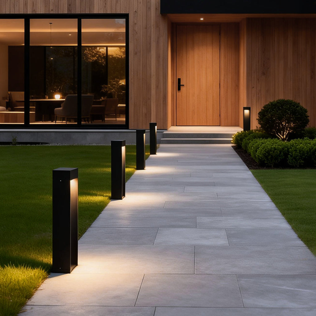 Modern Black LED Lawn Bollard Light for Outdoor Garden Illumination