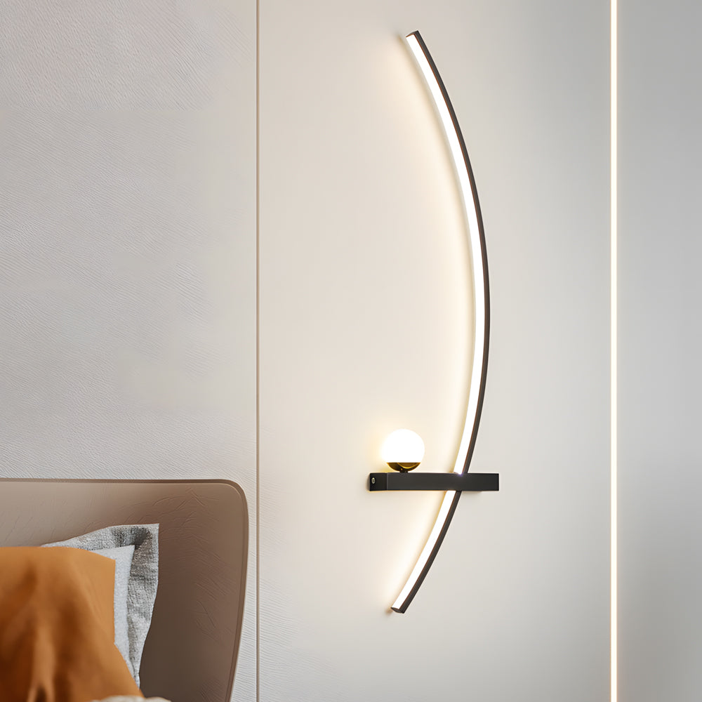 Elegant Silver Curved LED Wall Sconce for Modern Living Room Decor