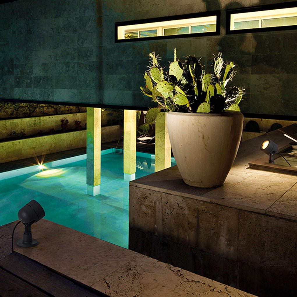 Modern Black All-Aluminum LED Landscape Spot Lights for Outdoor Spaces