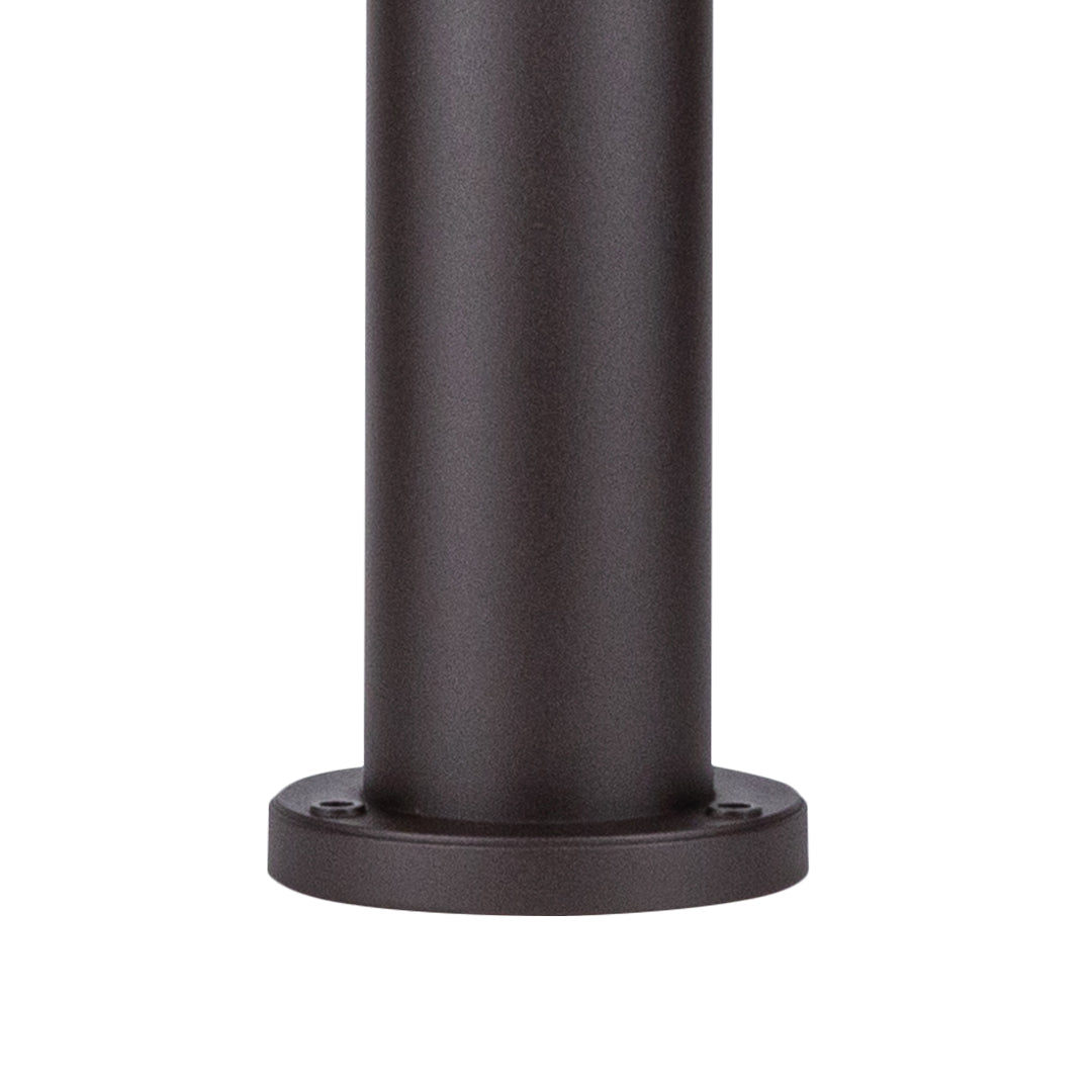 Sleek Black Metal LED Pathway Lights for Outdoor Garden Walkways