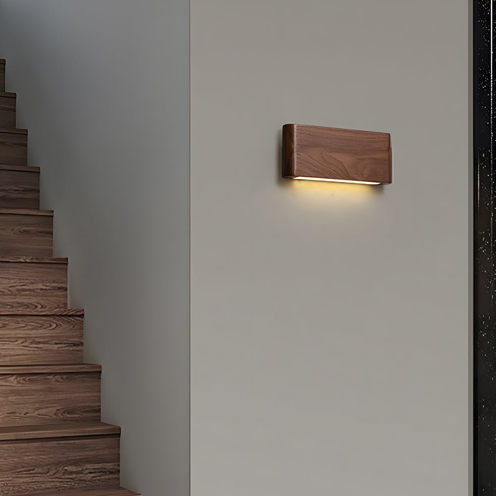 Elegant Linear Walnut Wood LED Wall Sconce for Modern Living Spaces