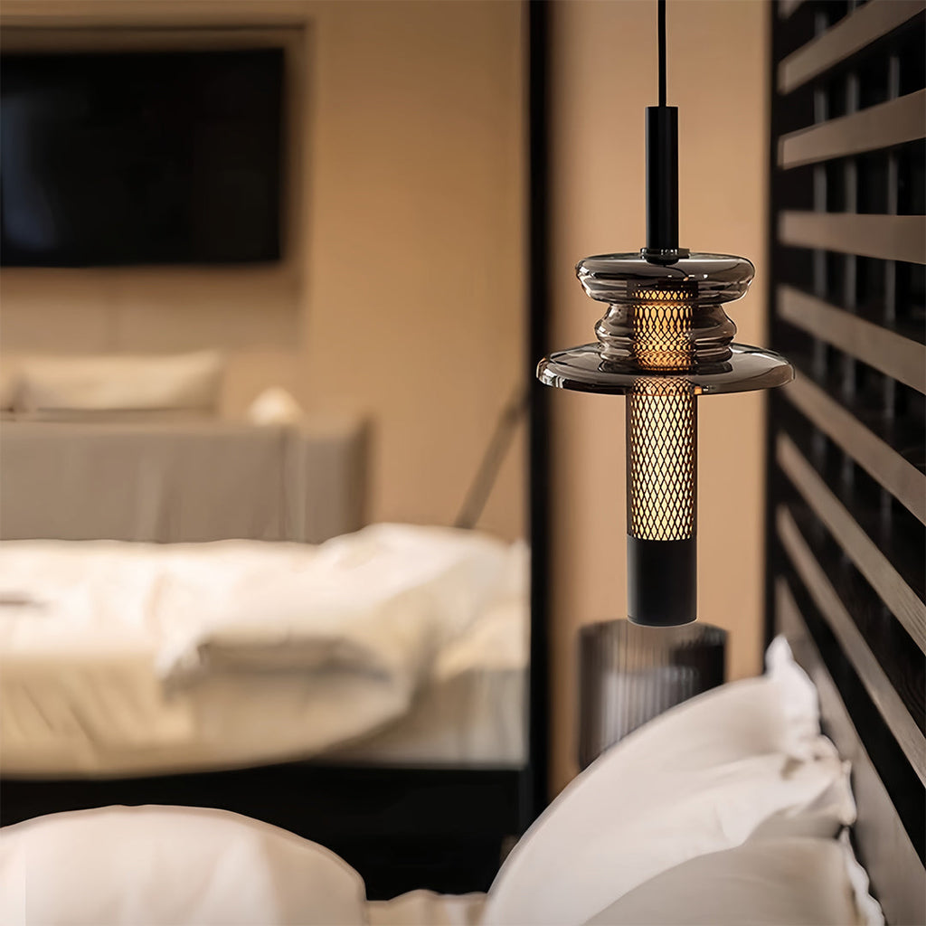 Minimalist Clear Glass Geometric Pendant Light Fixture for Modern Spaces
