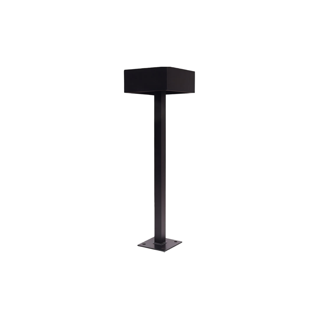Sleek Black Minimalist LED Pathway Lights for Outdoor Landscaping Decor