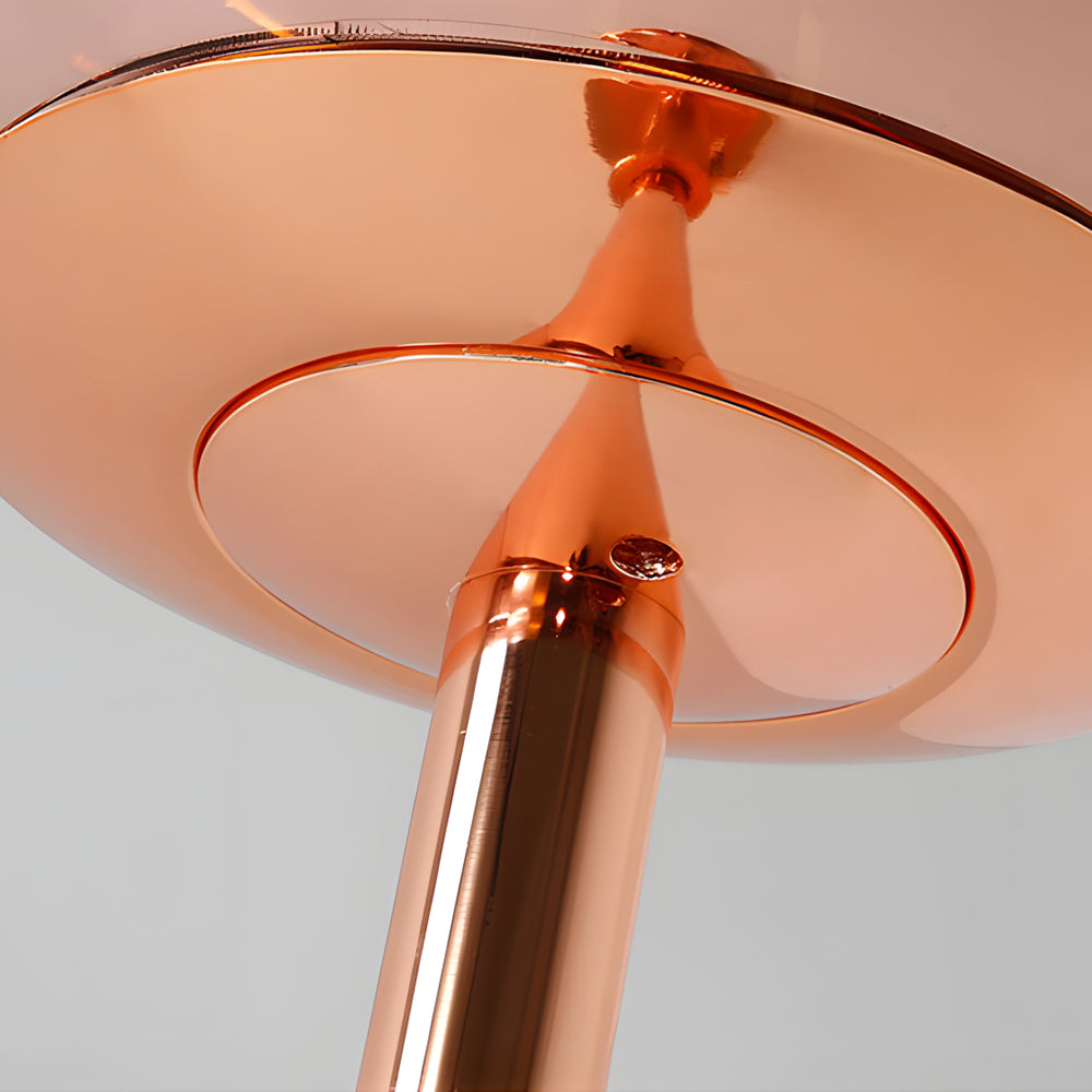 Elegant Melt Pendant Light in Metal for Modern Living Room Décor