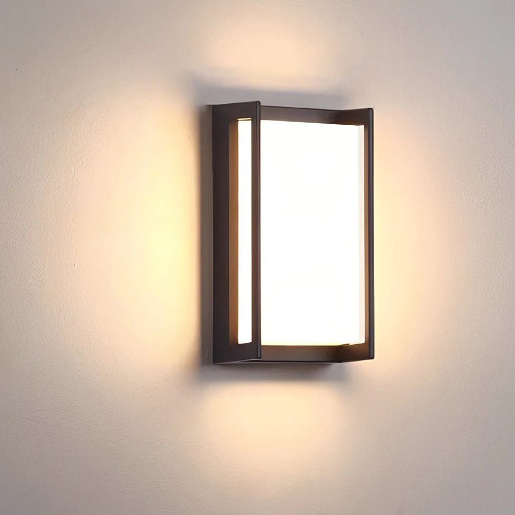 Modern Black Geometric Metal Outdoor Wall Light Fixture for Patios