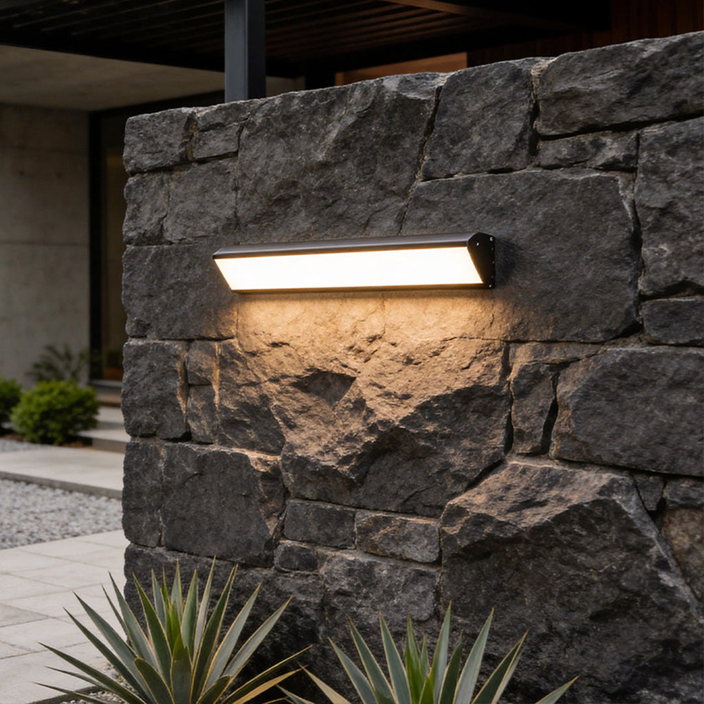 Modern Waterproof Black LED Wall Sconce for Outdoor Patio Lighting