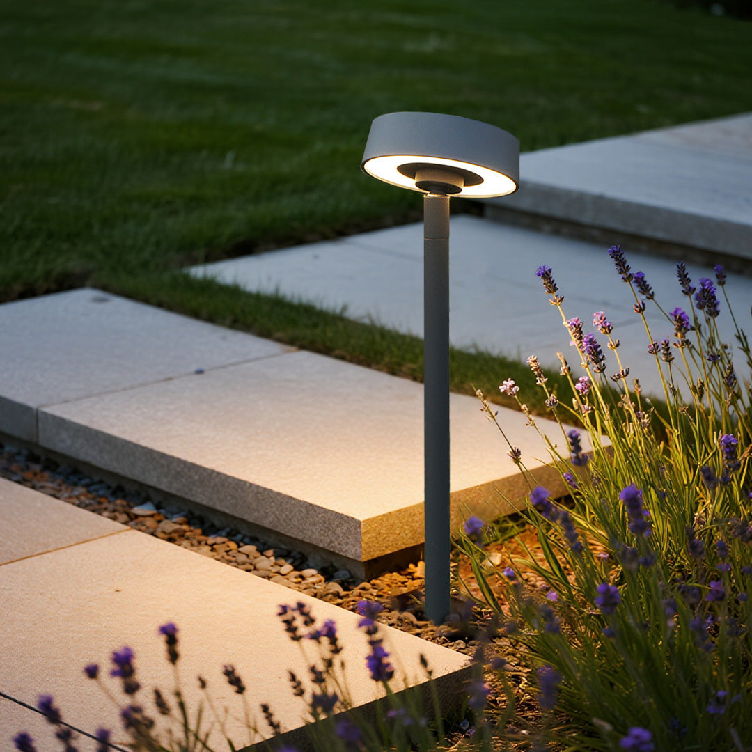 Sleek Black Waterproof Outdoor Pathway Lights for Modern Landscapes