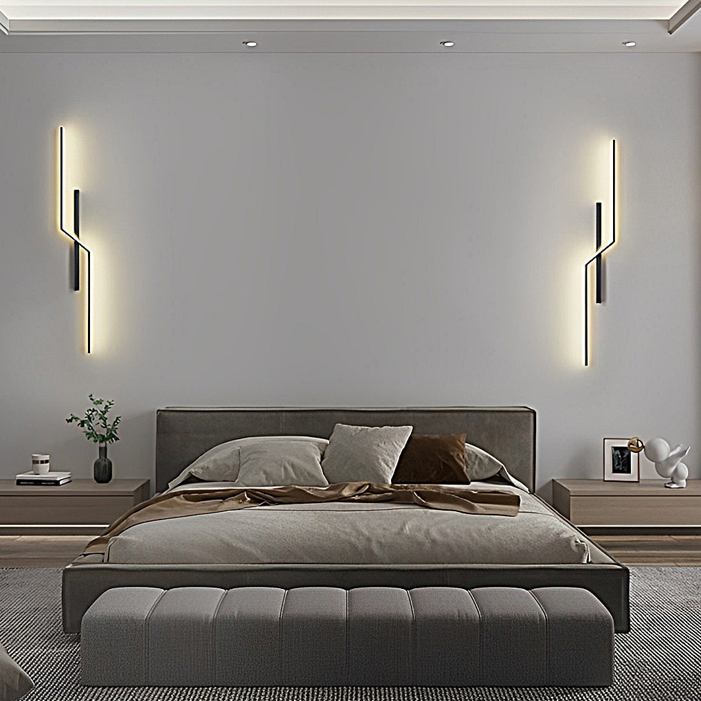 Sleek Modern Black Linear LED Wall Sconce for Living Room Bedroom Decor