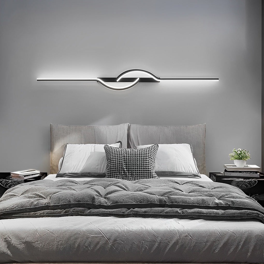 Contemporary Black Aluminum Linear Wall Sconce for Hallway or Living Room