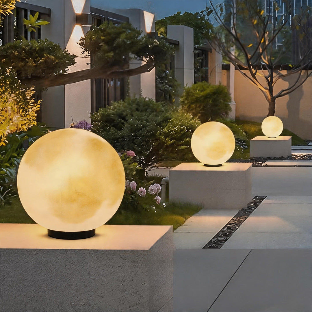 Modern Waterproof LED Moon Pillar Resin Lamp for Outdoor Garden Decor