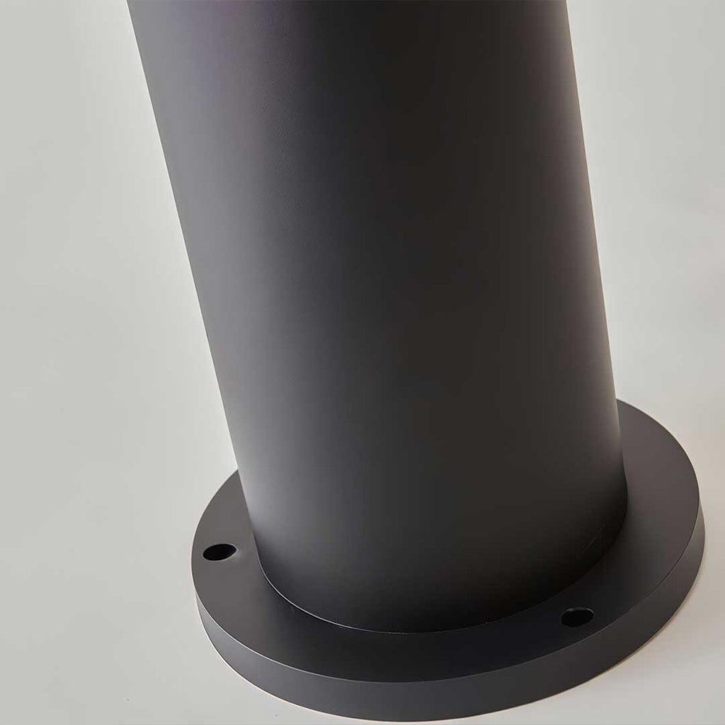 Modern Round Black LED Bollard Light Fixture for Outdoor Pathways