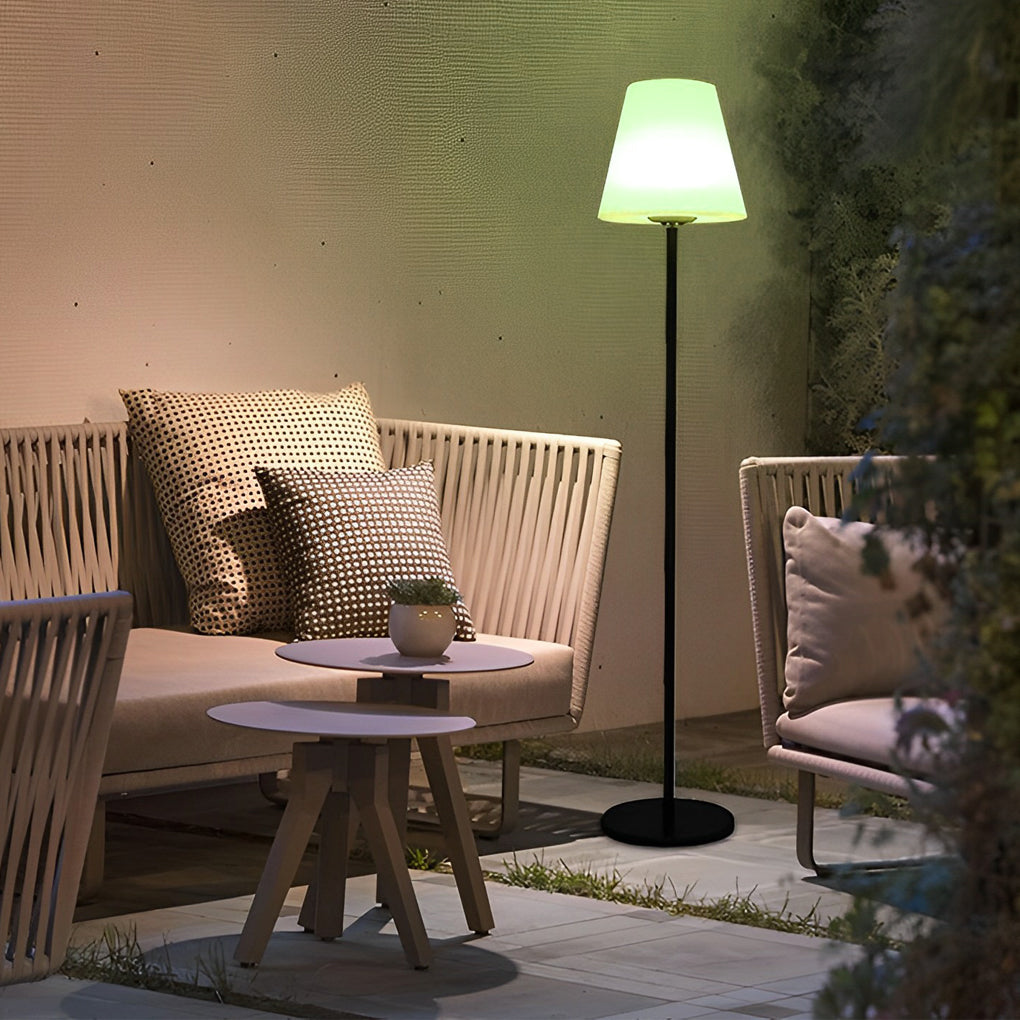 Sleek Black Metal LED Outdoor Floor Lamps for Patio Garden Lighting