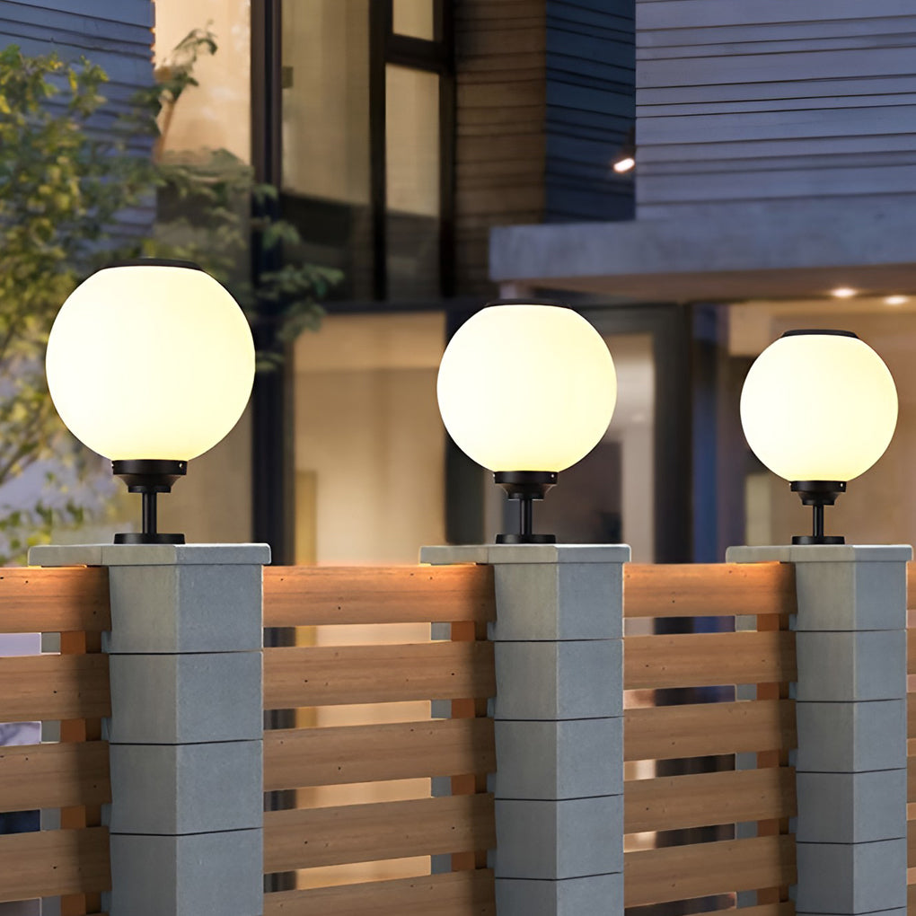 Elegant Waterproof LED Solar Spotlights for Outdoor Gate Pillars