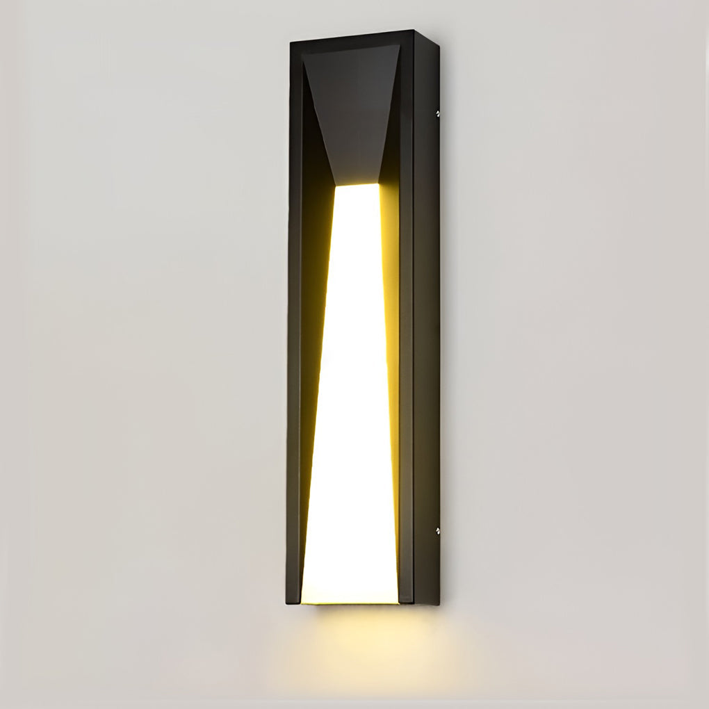 Sleek Black Modern Rectangular LED Wall Light for Outdoor Spaces
