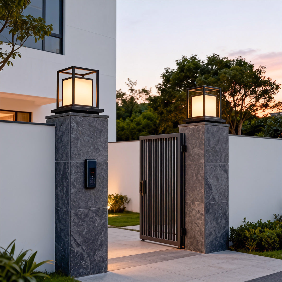 Black Waterproof LED Outdoor Wall Pillar Light for Modern Patios