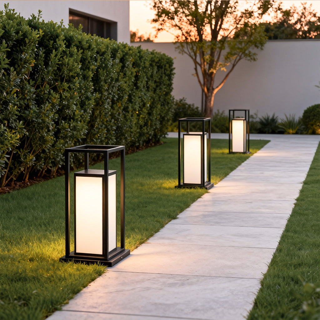 Black Waterproof LED Outdoor Wall Pillar Light for Modern Patios