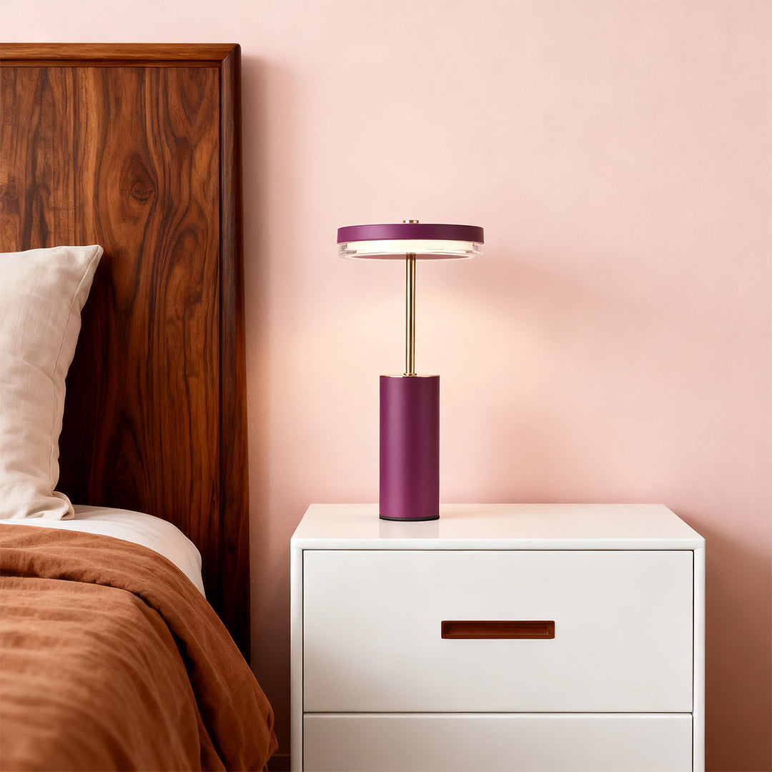 Sophisticated European-Style Metal Cylinder Table Lamp for Living Room