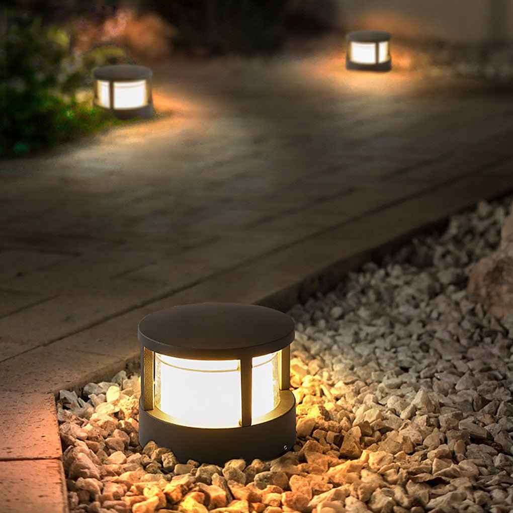 Sleek Black Modern Round Outdoor Post Light with Double-Layered Shade