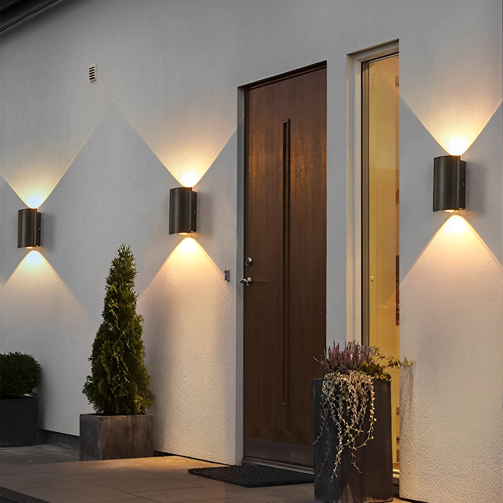 Modern Aluminum Wave-Shaped LED Outdoor Wall Light for Patio & Garden