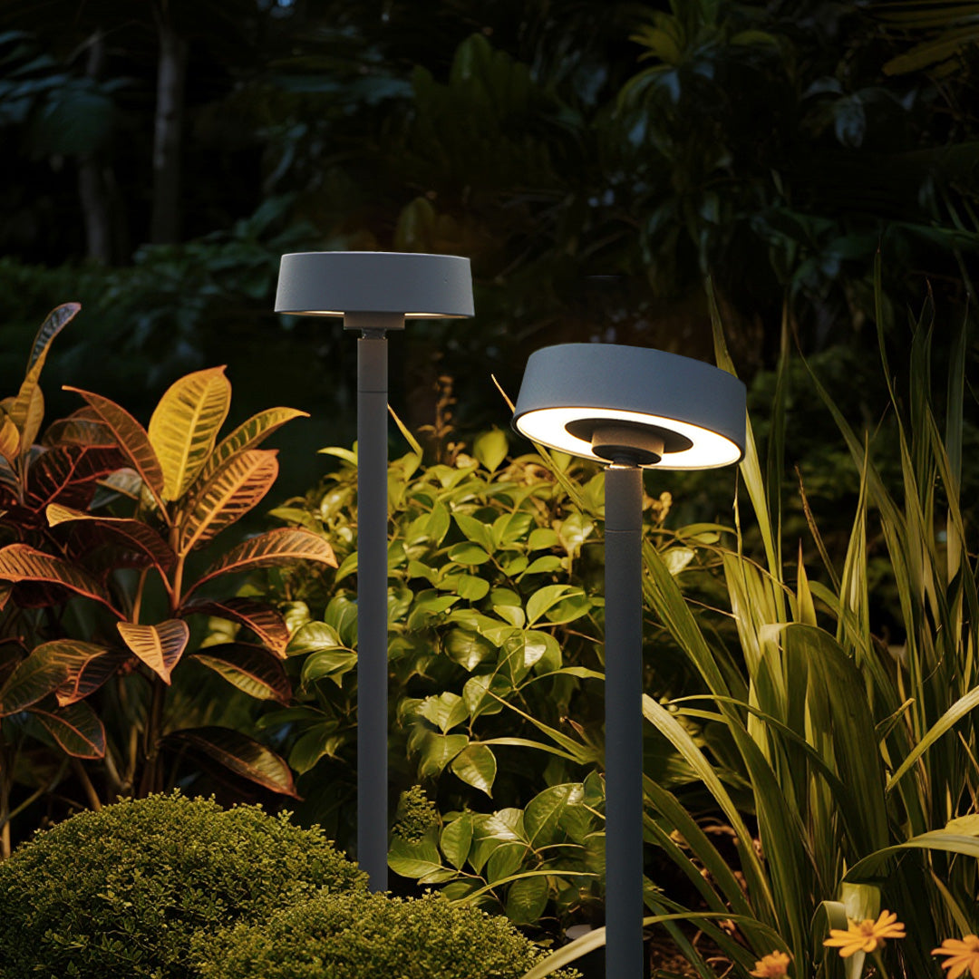 Sleek Black Waterproof Outdoor Pathway Lights for Modern Landscapes