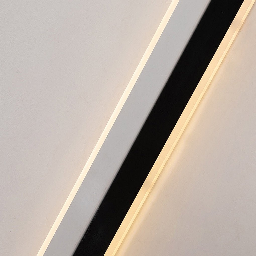 Minimalist White Dual-Strip LED Wall Sconce for Modern Interiors
