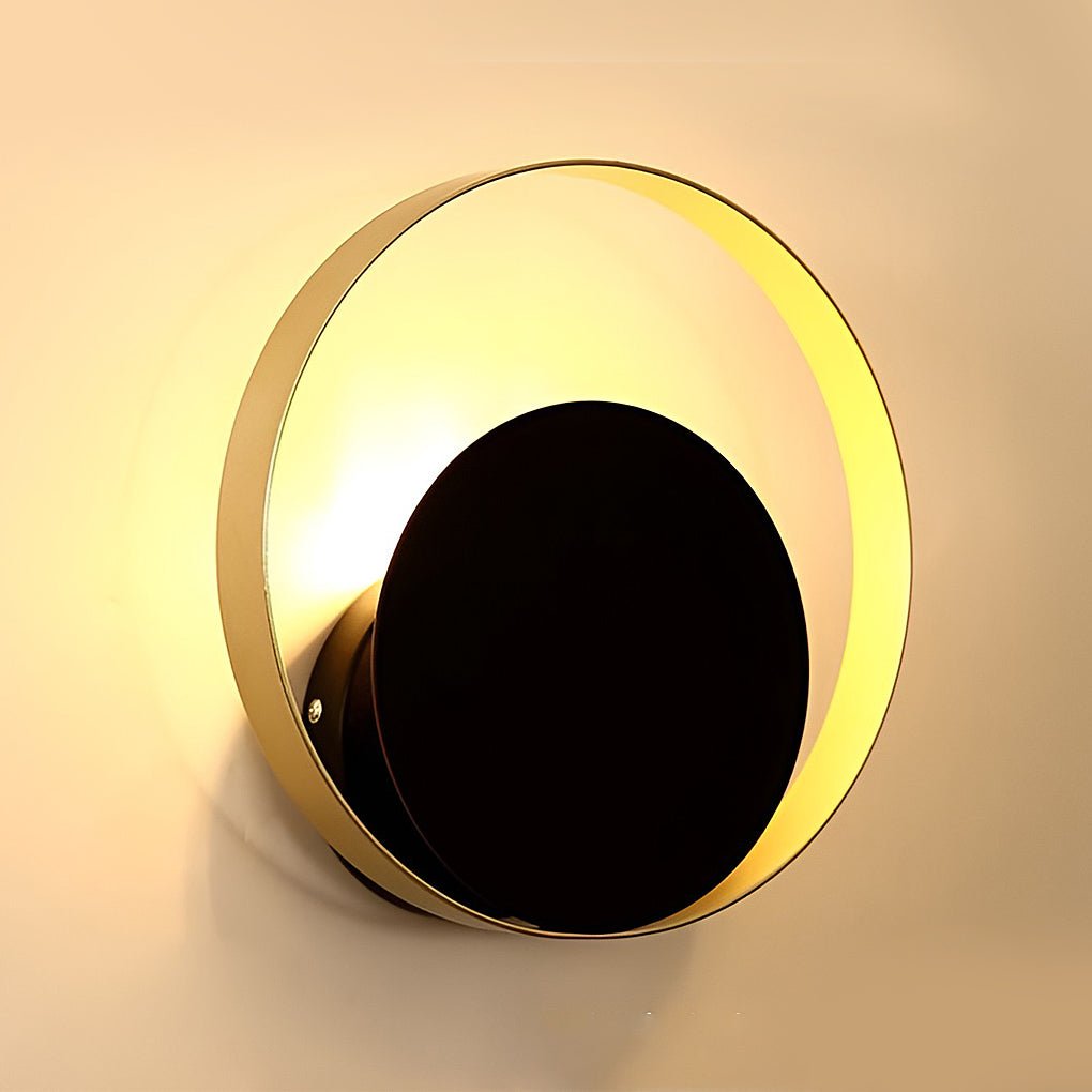 Nordic Minimalist Round LED Wall Sconce in Black for Bedroom Decor