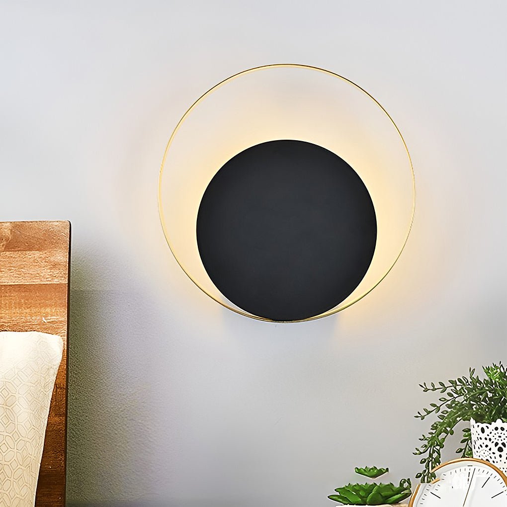 Nordic Minimalist Round LED Wall Sconce in Black for Bedroom Decor