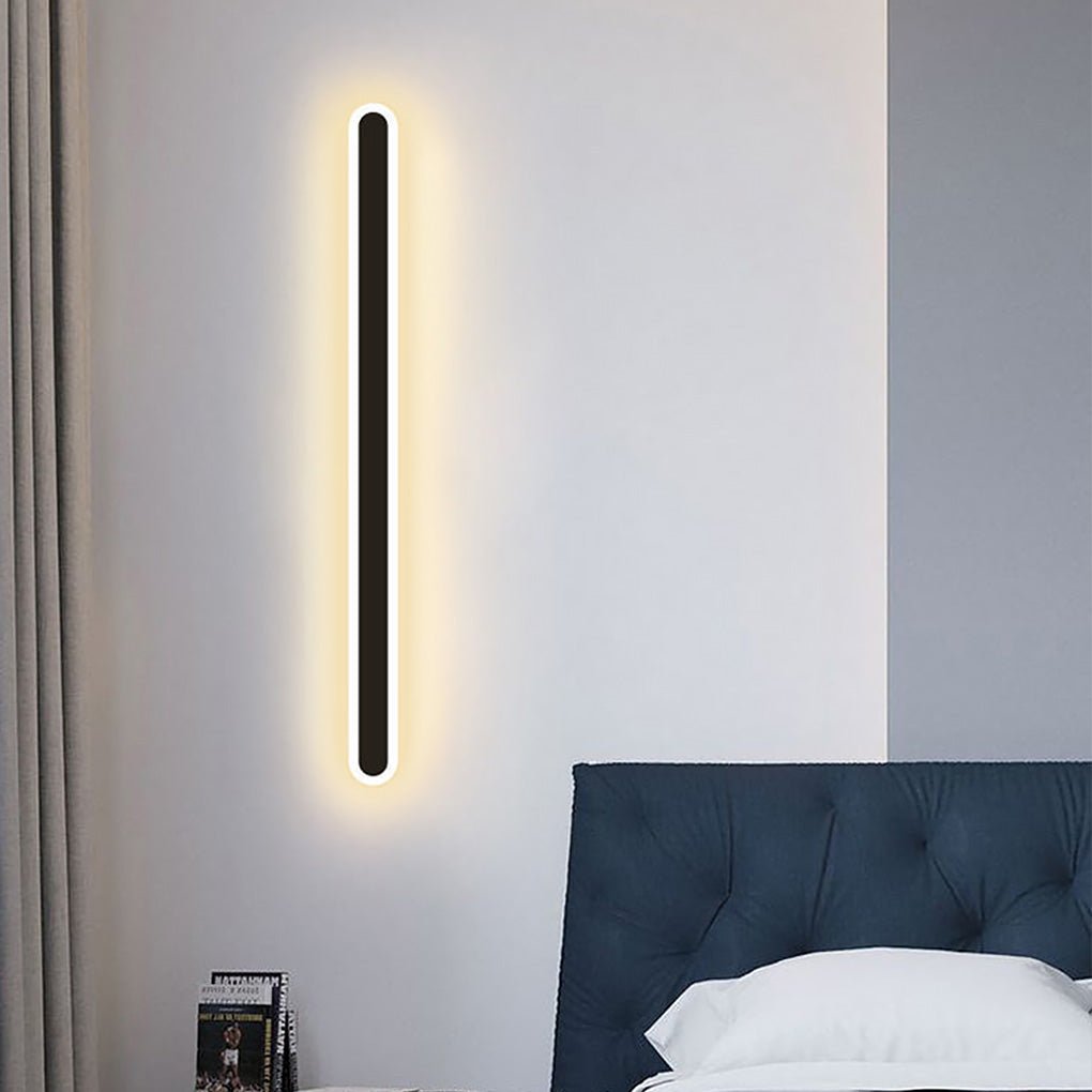 Nordic Minimalist Black Wall Sconces with Linear LED Lights for Modern Rooms