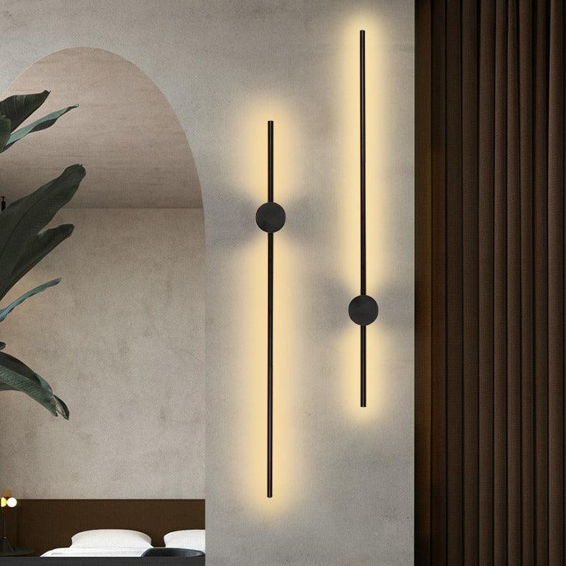 Elegant Black Metal Wall Lamp for Contemporary Living Room Decor