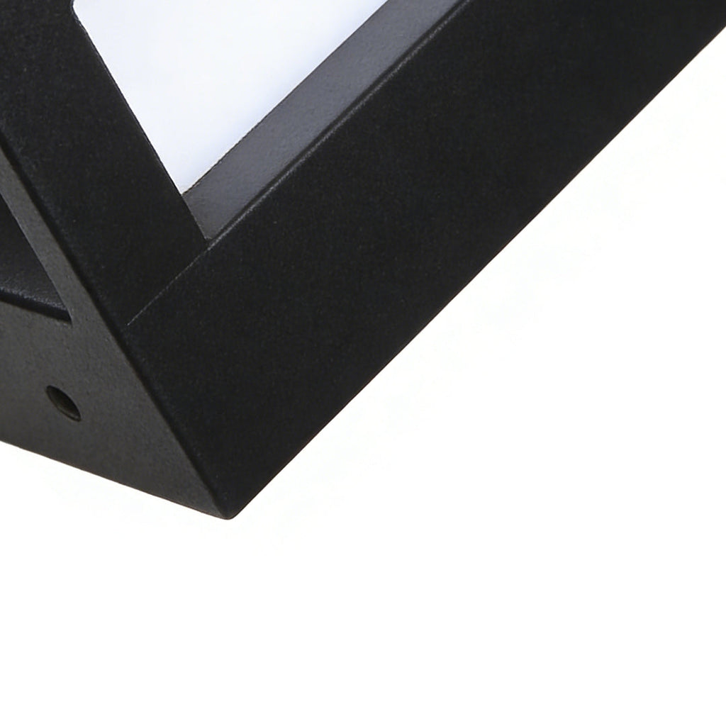 Modern Black Geometric Metal Outdoor Wall Light Fixture for Patios