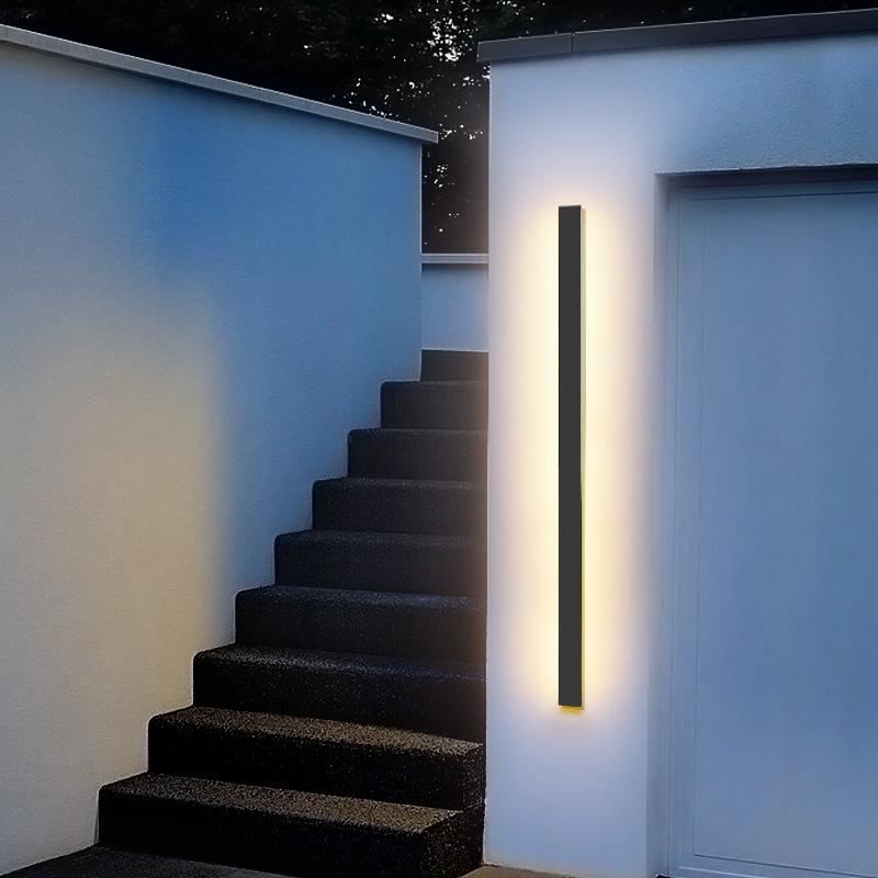 Black Linear Integrated LED Outdoor Wall Light for Contemporary Spaces