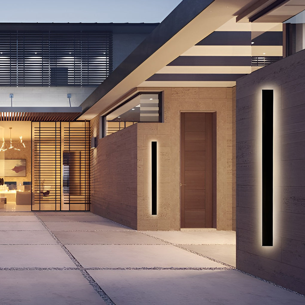 Black Linear Integrated LED Outdoor Wall Light for Contemporary Spaces