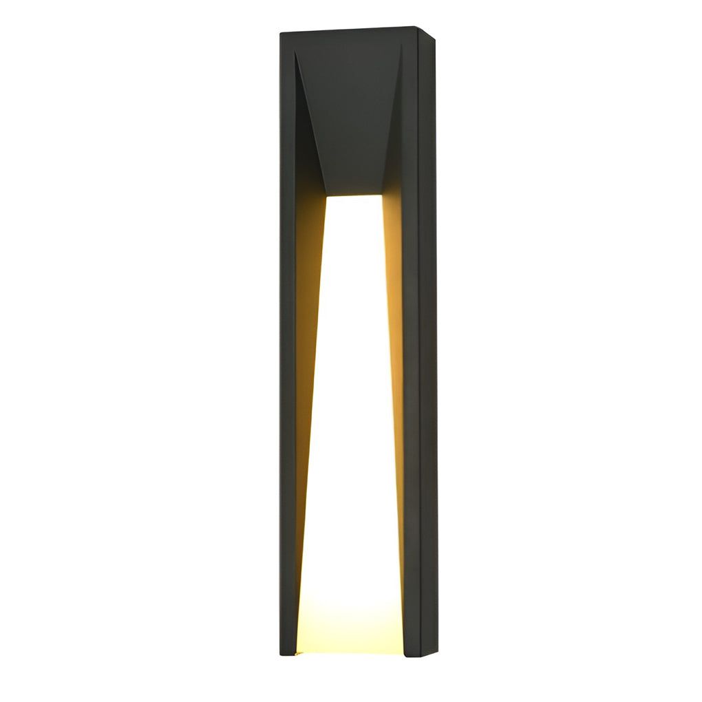 Sleek Black Modern Rectangular LED Wall Light for Outdoor Spaces