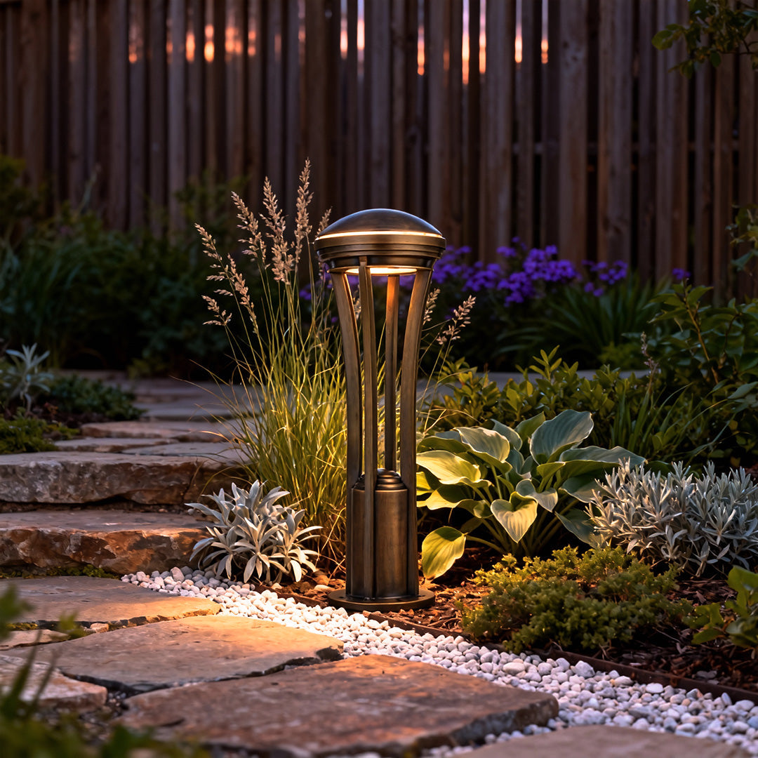 Antique Copper Outdoor Waterproof Path Light Stake for Garden Walkways