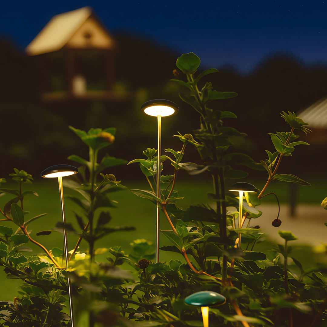 Minimalist Black Metal Pathway Outdoor Landscape Lighting for Gardens