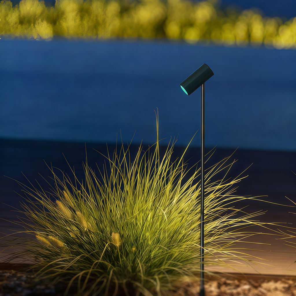 Minimalist Black Metal Pathway Outdoor Landscape Lighting for Gardens
